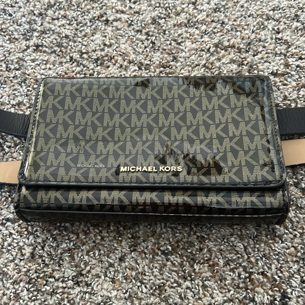Michael Kors belt bag
